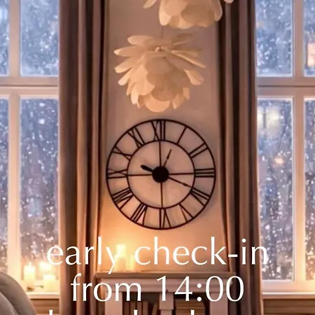 Emerald Art Maison - 94 M2, 2 Bedrooms, 2 Bathrooms, 700 M To Market Square *