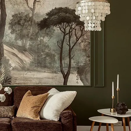 Emerald Art Maison In A Restored Historic Townhouse Riverside Old Town