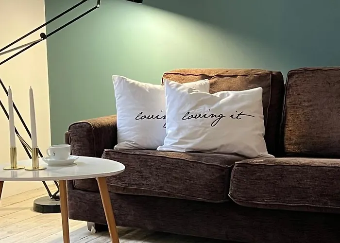 Apartmán Emerald Art Maison - 94 M2, 2 Bedrooms, 2 Bathrooms, 700 M To Market Square Vratislav