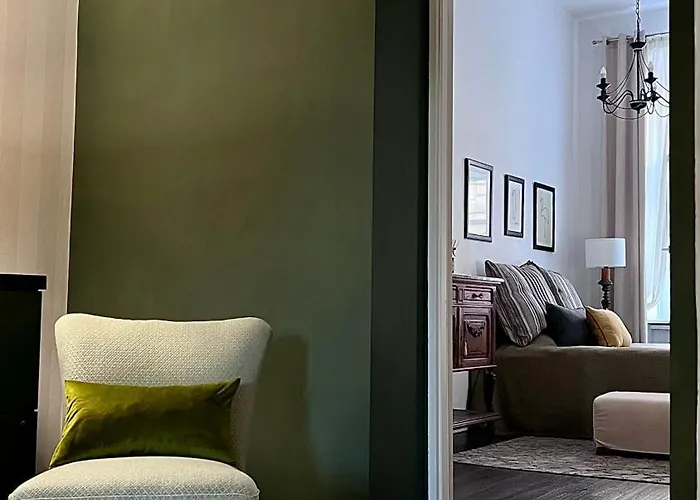 Emerald Art Maison - 94 M2, 2 Bedrooms, 2 Bathrooms, 700 M To Market Square Apartmán Vratislav