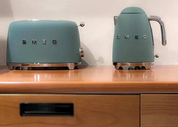 Emerald Art Maison - 94 M2, 2 Bedrooms, 2 Bathrooms, 700 M To Market Square